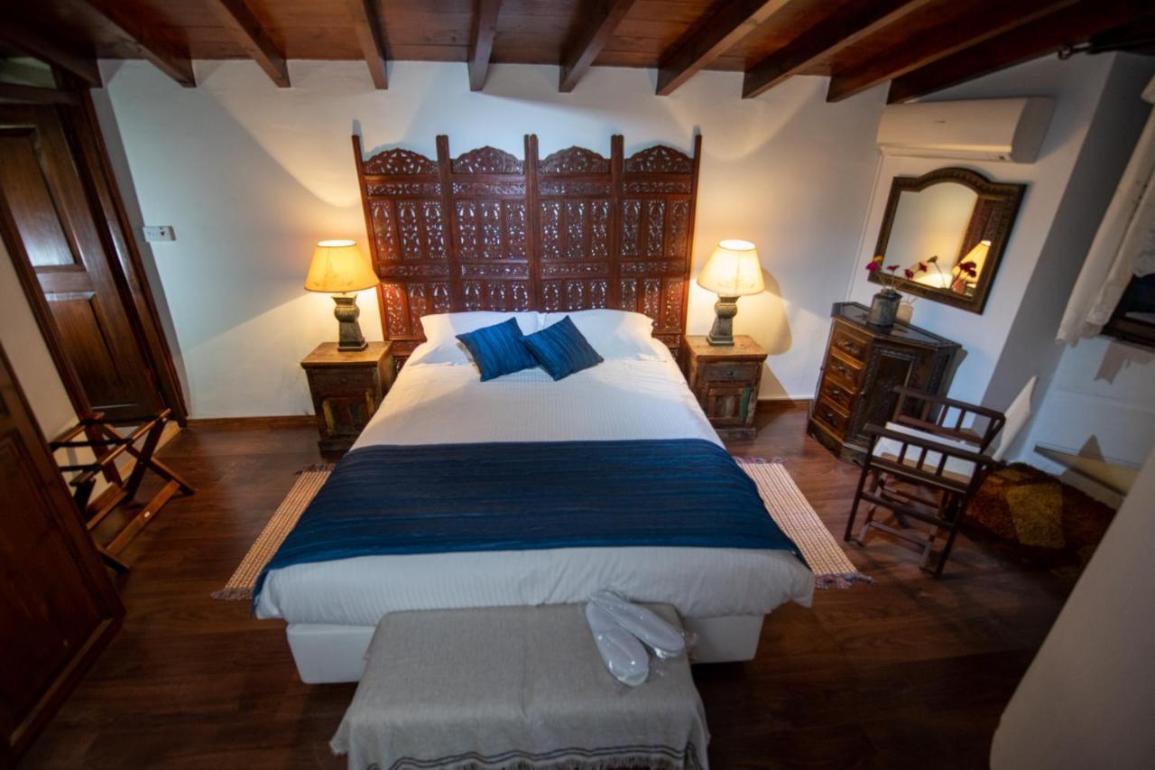 Apanemia Inn House Lofou Exterior photo